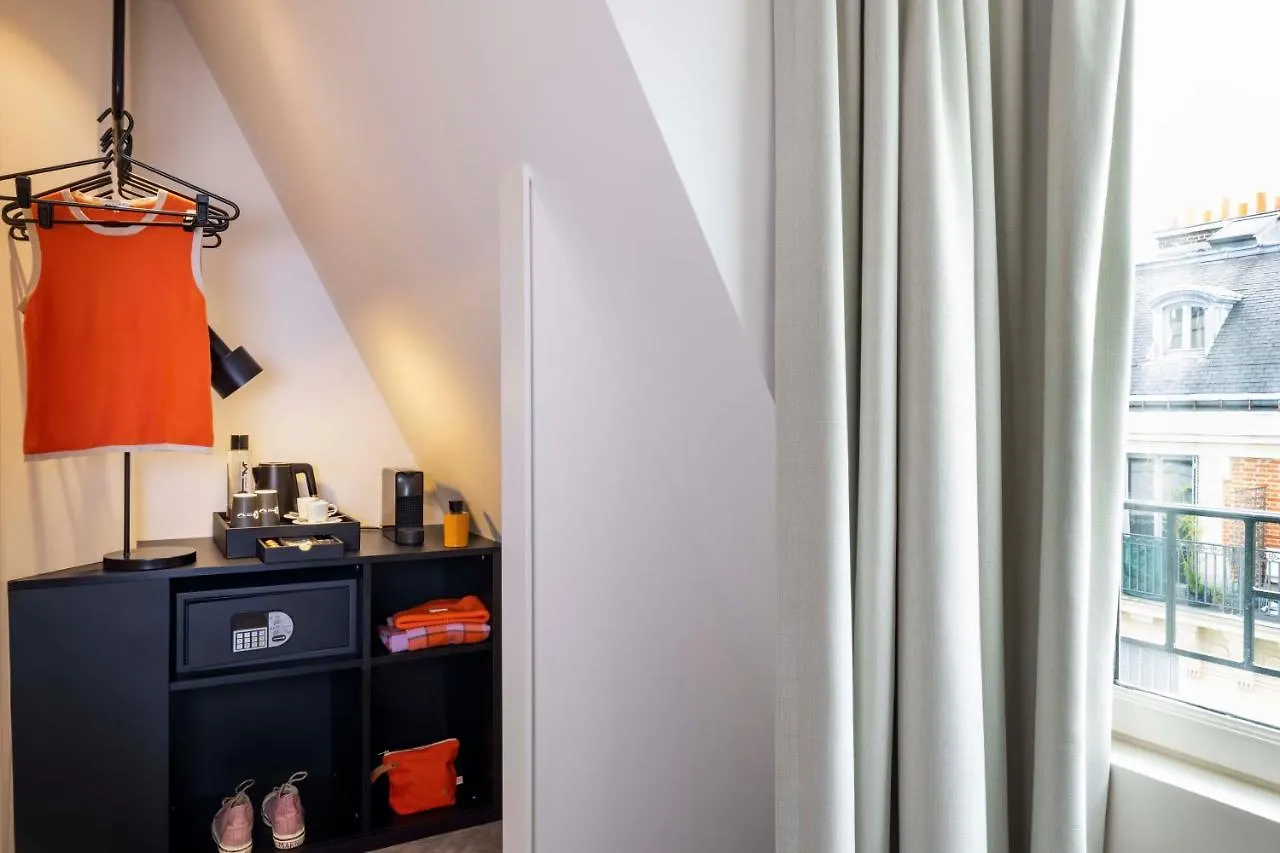 Le 12 Hotel Paris